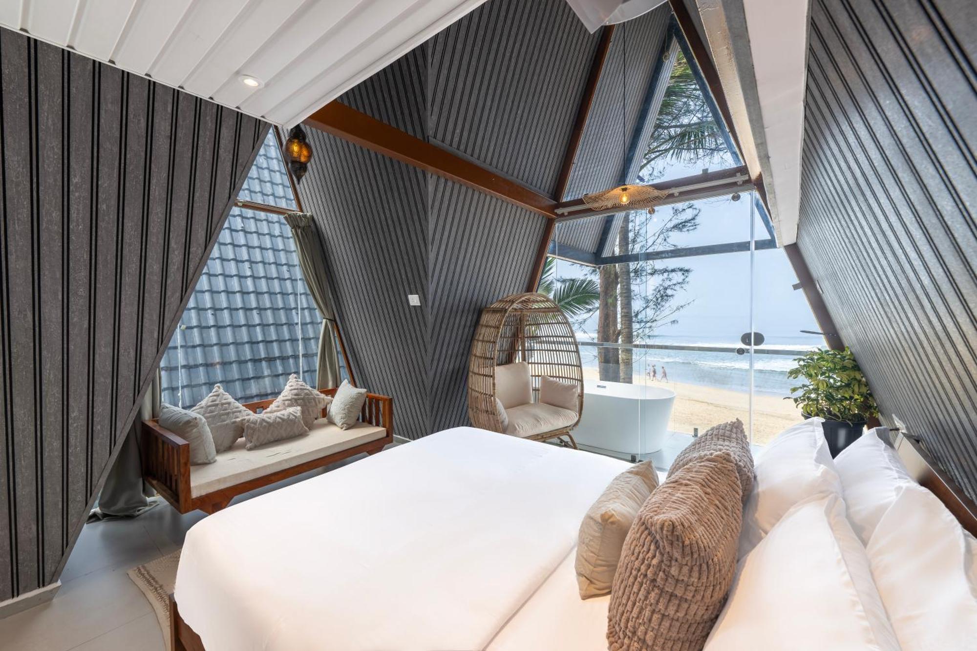 The Rose Goa Beach Resort 阿贡达 外观 照片