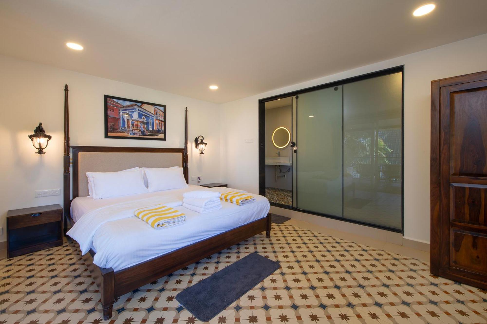 The Rose Goa Beach Resort 阿贡达 外观 照片