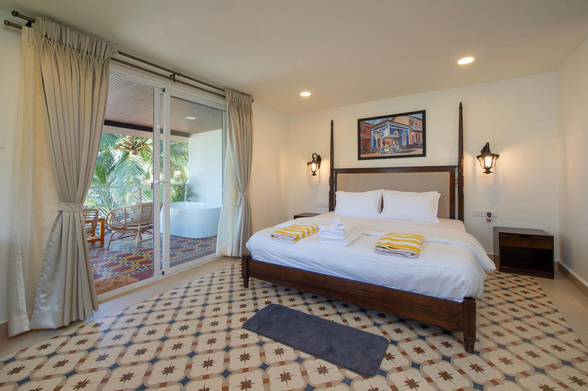 The Rose Goa Beach Resort 阿贡达 外观 照片