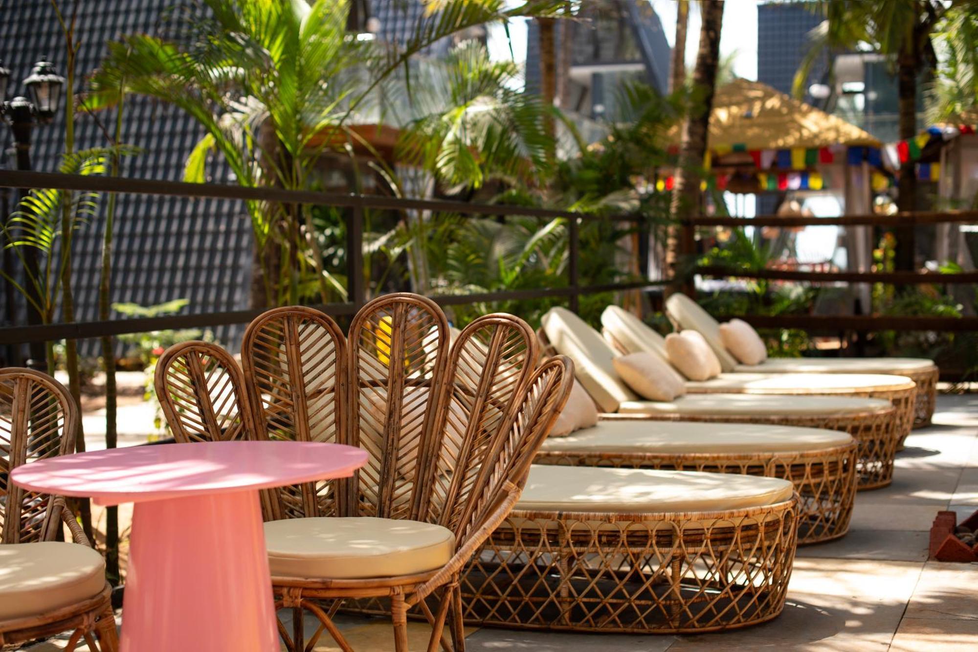 The Rose Goa Beach Resort 阿贡达 外观 照片